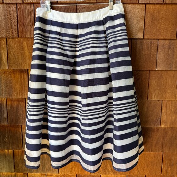 EUC ModCloth Navy and White Stripe Soiree Elation Skirt in Women's Large - Picture 5 of 9